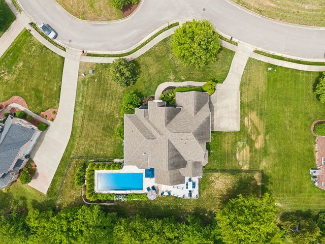 9739 Turner Ln, Brentwood, TN 37027