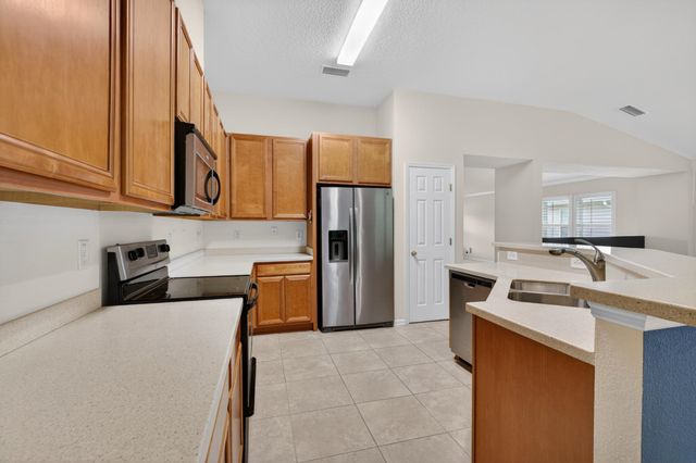 5150 Cypress Links Blvd, Elkton, FL 32033