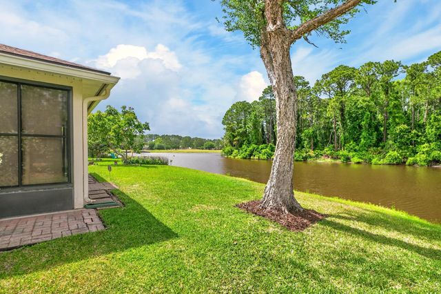 5150 Cypress Links Blvd, Elkton, FL 32033