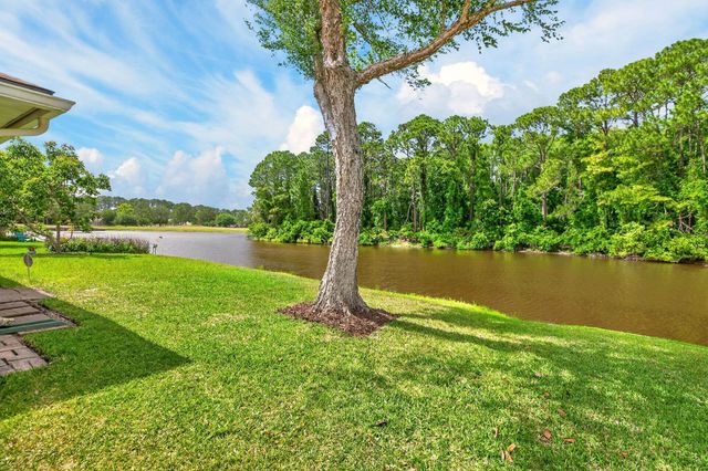 5150 Cypress Links Blvd, Elkton, FL 32033