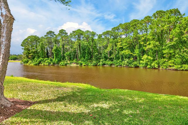 5150 Cypress Links Blvd, Elkton, FL 32033