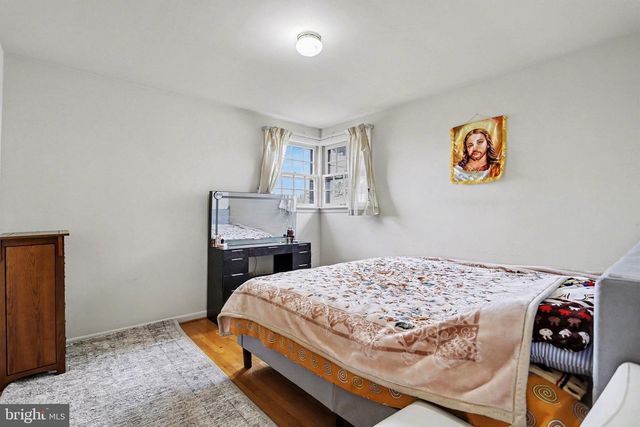 2072 ANDOVER DR, Dover, PA 17315