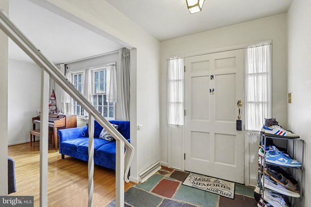 2072 ANDOVER DR, Dover, PA 17315