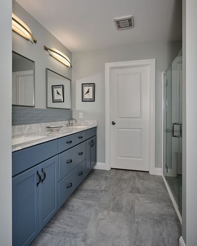 3 Conrad Circle 3, Easthampton, MA 01027