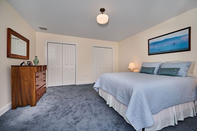 3 Conrad Circle 3, Easthampton, MA 01027