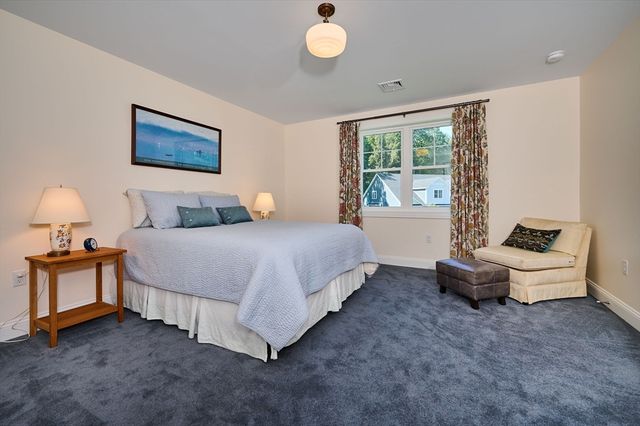 3 Conrad Circle 3, Easthampton, MA 01027