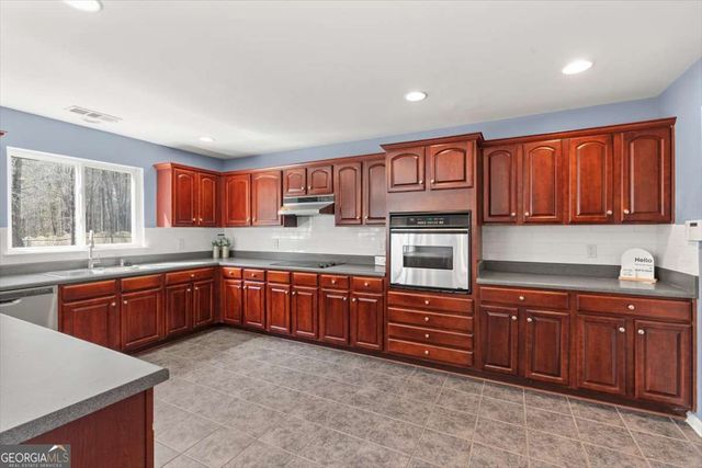 168 Sugar Berry Place, Dallas, GA 30157