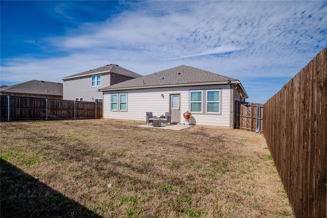 5533 Ladytown Lane, Fort Worth, TX 76036