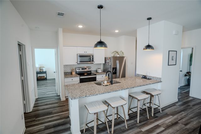 5533 Ladytown Lane, Fort Worth, TX 76036