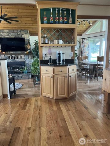 8 Mundinger Lane, Omak, WA 98841