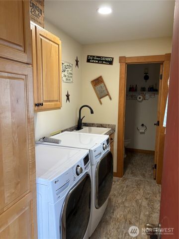 8 Mundinger Lane, Omak, WA 98841