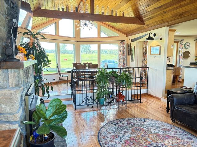 8 Mundinger Lane, Omak, WA 98841