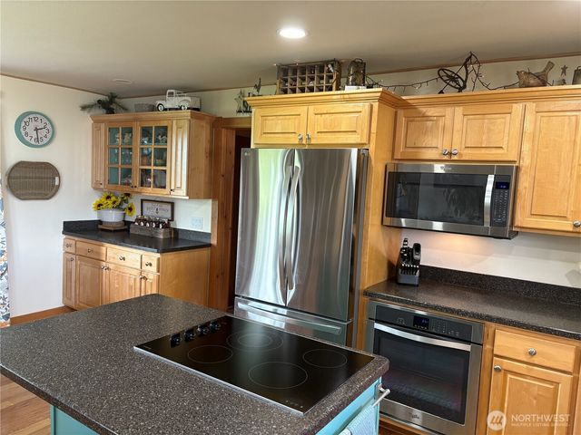 8 Mundinger Lane, Omak, WA 98841