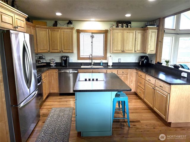8 Mundinger Lane, Omak, WA 98841