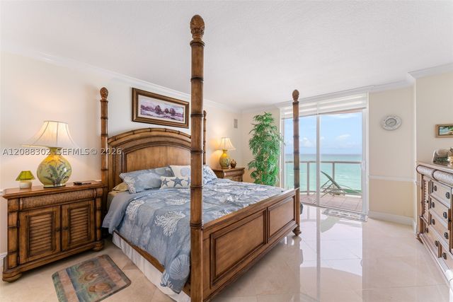 8855 Collins Ave 8J, Surfside, FL 33154