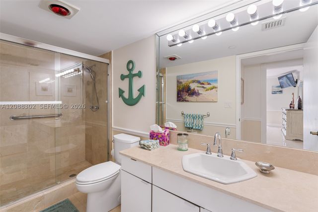 8855 Collins Ave 8J, Surfside, FL 33154