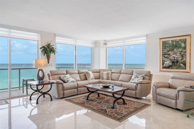 8855 Collins Ave 8J, Surfside, FL 33154