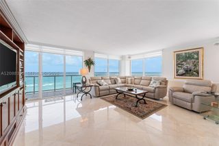 8855 Collins Ave 8J, Surfside, FL 33154