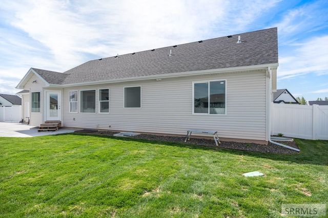 3149 Bergeson Drive, Ammon, ID 83401