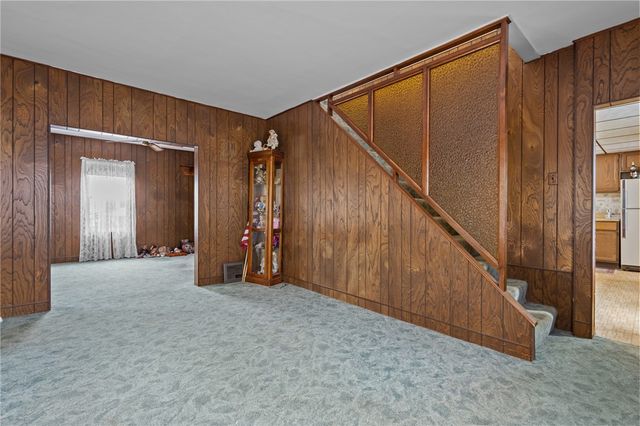 86 Fall Street, Woonsocket, RI 02895