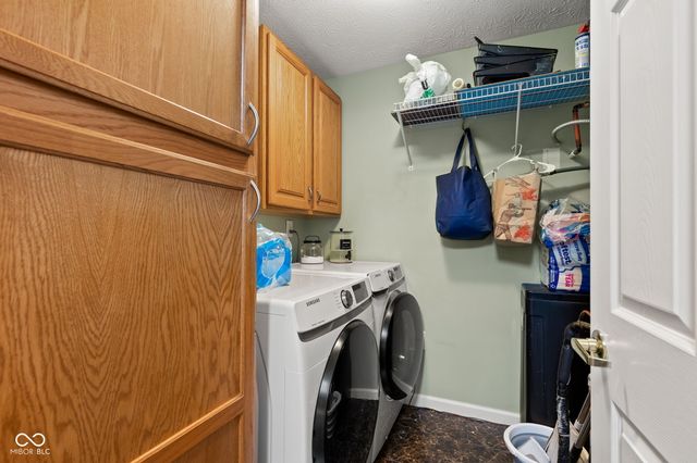 8950 Hunters Creek Drive 208, Indianapolis, IN 46227