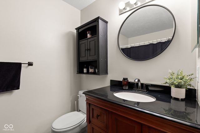 8950 Hunters Creek Drive 208, Indianapolis, IN 46227