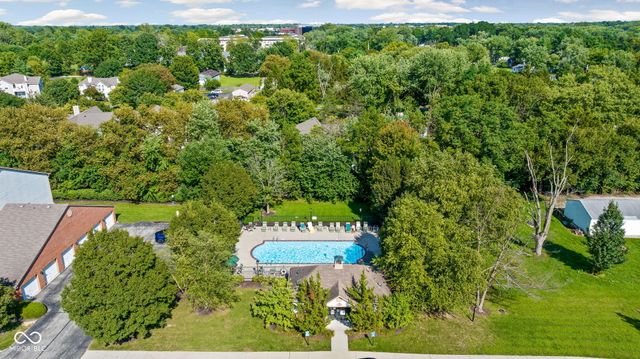 8950 Hunters Creek Drive 208, Indianapolis, IN 46227