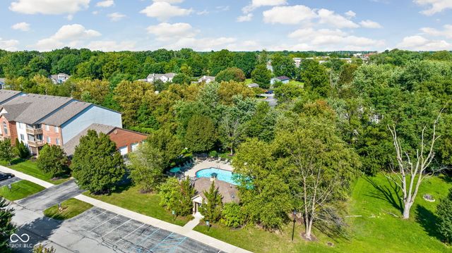 8950 Hunters Creek Drive 208, Indianapolis, IN 46227