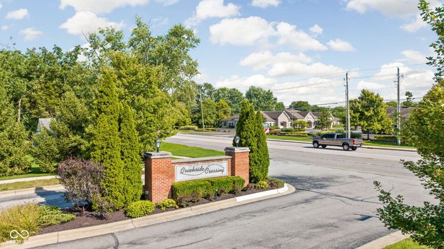 8950 Hunters Creek Drive 208, Indianapolis, IN 46227