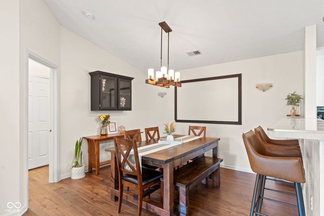 8950 Hunters Creek Drive 208, Indianapolis, IN 46227
