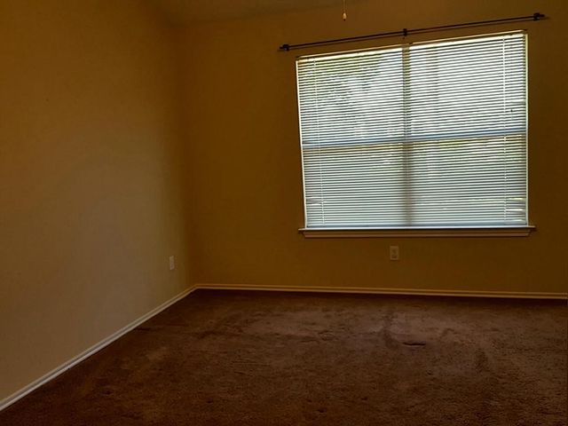 111 Gallery Cove Court, The Woodlands, TX 77382