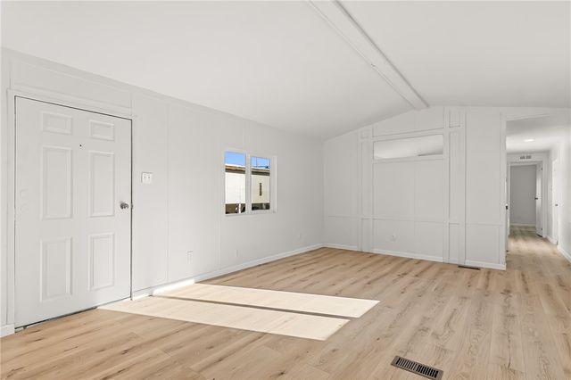 1720 La Entrada Drive, Fort Mohave, AZ 86426