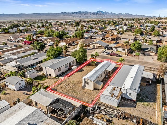 1720 La Entrada Drive, Fort Mohave, AZ 86426