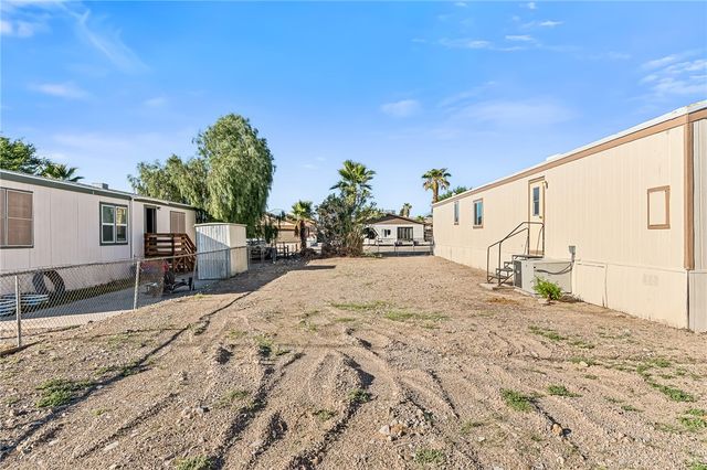 1720 La Entrada Drive, Fort Mohave, AZ 86426