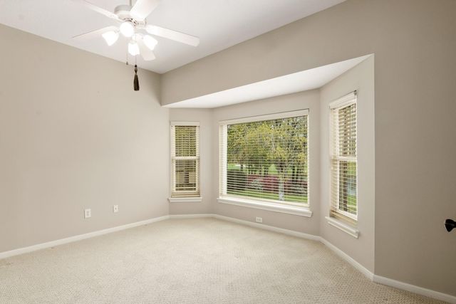 15 Forest Green Trail, Kingwood, TX 77339