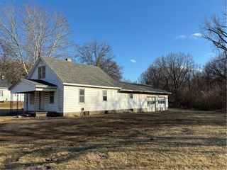 208 Harrington Avenue, St Joseph, MO 64504