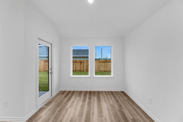 285 China Grove, China, TX 77613