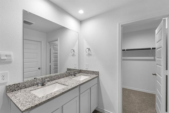 285 China Grove, China, TX 77613