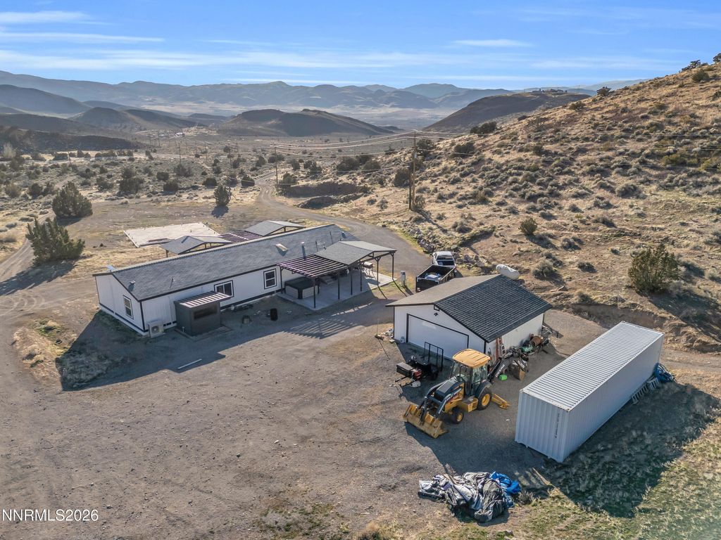 Image 4 of property listing at 2598 Whiskey Springs Road, Reno, NV 89510