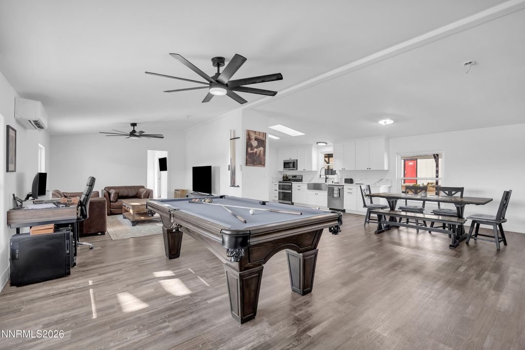 Image 5 of property listing at 2598 Whiskey Springs Road, Reno, NV 89510