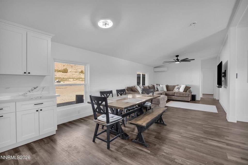 Image 7 of property listing at 2598 Whiskey Springs Road, Reno, NV 89510