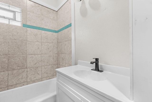 515 Martin Street, Mauston, WI 53948