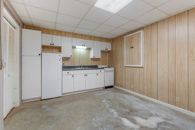 251 Rouse Rd, Dickson, TN 37055