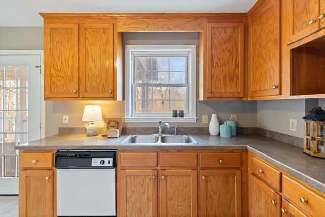 251 Rouse Rd, Dickson, TN 37055