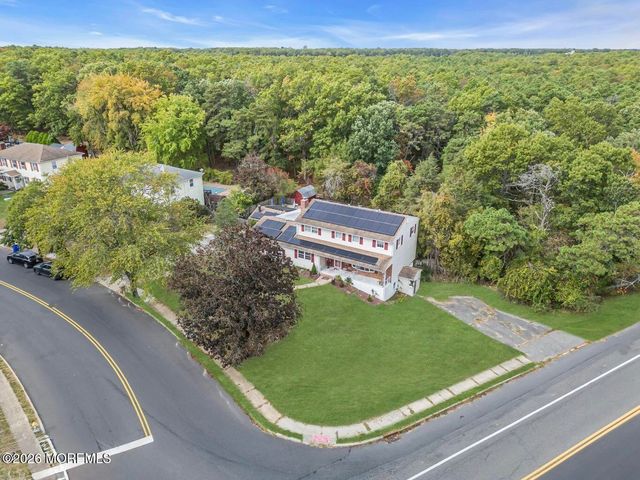 151 Cardinal Drive, Toms River, NJ 08755