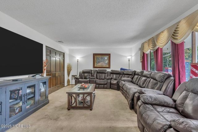 151 Cardinal Drive, Toms River, NJ 08755