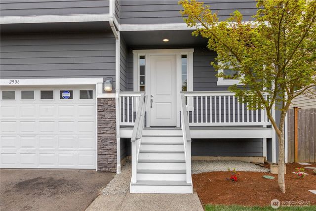2906 S 135th Street, Tukwila, WA 98168