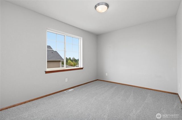 2906 S 135th Street, Tukwila, WA 98168