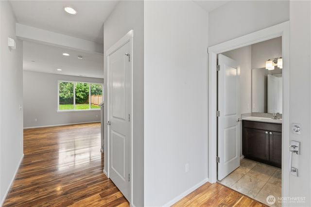 2906 S 135th Street, Tukwila, WA 98168