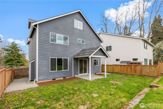 2906 S 135th Street, Tukwila, WA 98168